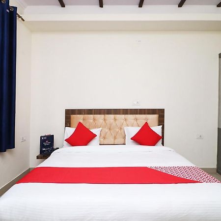 Oyo Flagship 28755 Hotel 9 Palm Rajpur ภายนอก รูปภาพ