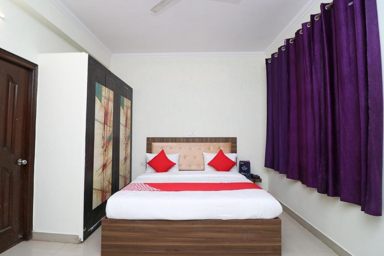 Oyo Flagship 28755 Hotel 9 Palm Rajpur ภายนอก รูปภาพ
