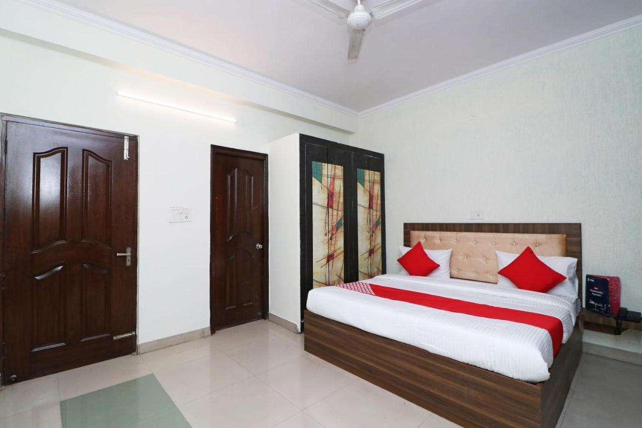 Oyo Flagship 28755 Hotel 9 Palm Rajpur ภายนอก รูปภาพ